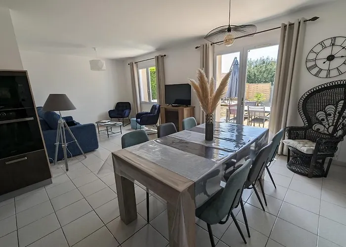 Nouveau - Maison Kids Friendly Renovee Avec Jardin Nyaraló *